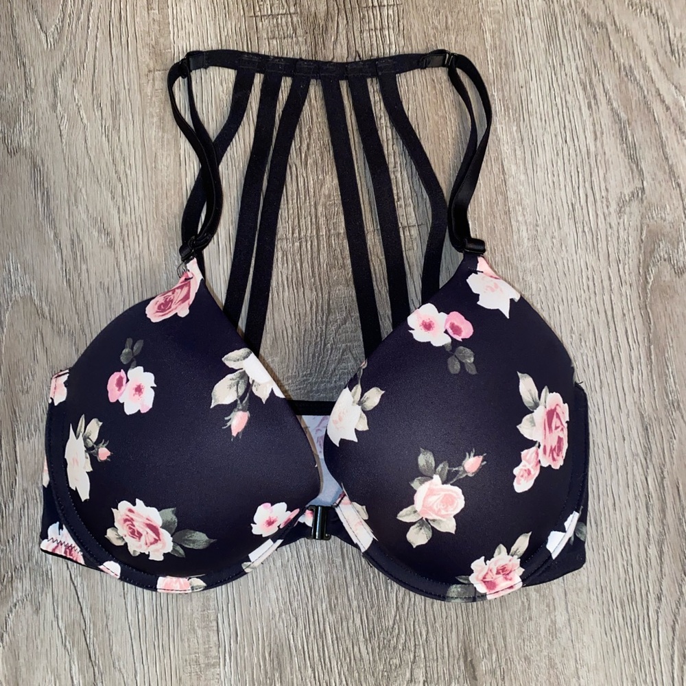 Victoria’s Secret bra